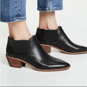 Madewell | Women’s The Bonham Boot Black Leather Chelsea Western Pull-On Booties